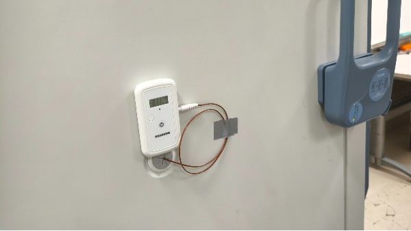 安装温湿度监控设备以防样本温湿度数据超标准是供用户随时查看和分析的吗?26.9.18