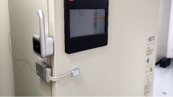 生物冰箱智能锁是为了防偷盗?权限管理如何做到呢?26.1.12