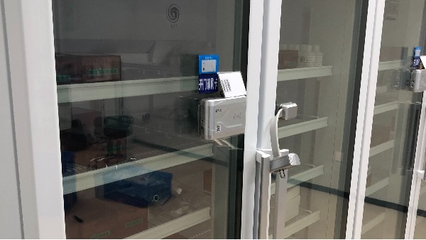 为了防止误操作导致样本失效，实验室的样本冰箱你敢随便打开吗?26.1.30