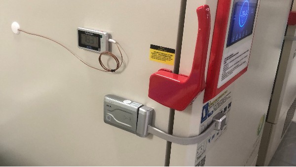 实验室在线管理样本安装生物冰箱的智能锁还能实现权限管理?26.3.5